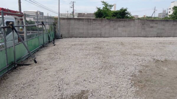 大阪府貝塚市資材置き場